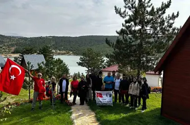 Sivas-Tokat sınırında doğayla iç içe yürüyüş
