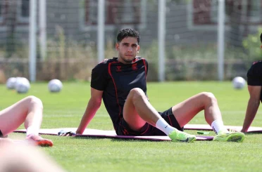 Sivasspor günü çift idmanla tamamladı 
