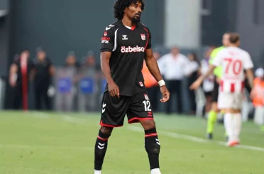 Sivasspor, Samuel Moutoussamy ile yollarını ayırdı 