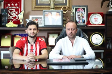 Sivasspor’da 4 imza birden 