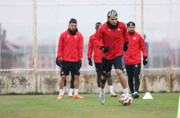 Sivasspor’da Bandırma maçı hazırlıkları sürüyor 