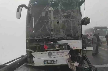 Sivas’ta sis zincirleme kazaya neden oldu: 7 yaralı 