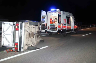 Sivas’ta zincirleme trafik kazası: 1’i ağır 10 yaralı