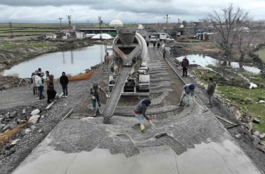 Siverek’te yılların yol sorunu tarih oldu 