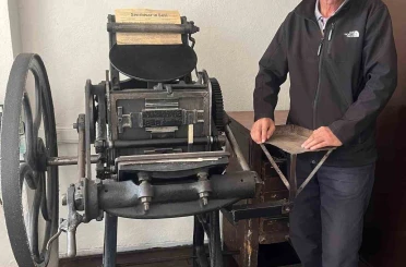Sivrihisar’da 180 yıllık matbaa baskı makinesi halen çalışıyor 