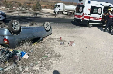 Sivrihisar’da otomobil takla attı: 2 yaralı 
