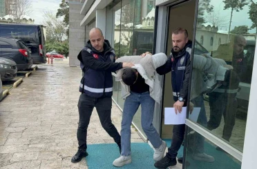 Sokak ortasında genç kadına dehşeti yaşatan taciz zanlısı tutuklandı 
