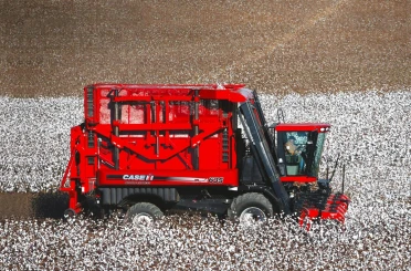 Söke’de makinalı pamuk hasat ücreti belirlendi 