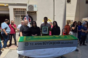 Söke’nin sevilen doktoru Op. Dr. Kaplan, gözyaşlarıyla uğurlandı 