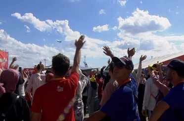 SOLOTÜRK, TEKNOFEST’te gösteri uçuşu yaptı 