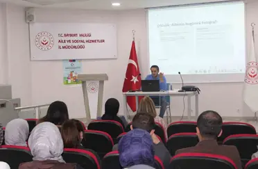 Sosyal hizmet personeline aile çalışmaları konusunda eğitim verildi
