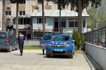 Sosyal medya hesabından tehdit paylaşımları yapan öğretmen akıl hastanesine yatırıldı 