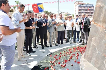 Srebrenitsa Soykırımı kurbanları, Menemen’de anıldı 