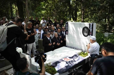 Süleyman Seba, vefatının 12. yıl dönümünde kabri başında anıldı 