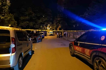 Sultangazi’de çalıntı motosikletle silahlı saldırı: 1 ağır yaralı 