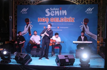 Sultangazi’de "Sahne Senin" 