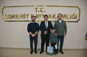 Süphan İlkokulu öğrencisi ‘Kitap Van’ projesinde ilçe birincisi oldu 