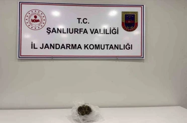 Şüpheli şahsın üzerinden uyuşturucu çıktı 