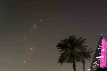 Suudi Arabistan 2 seyir füzesi ve 9 İHA’nın engellendiğini açıkladı 