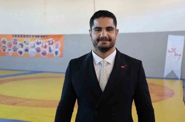 Taha Akgül’den Sivas’taki TOHM’a tam not 