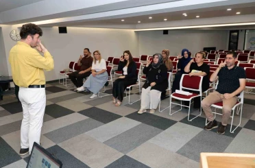 Talas Belediyesi personeline işaret dili eğitimi 