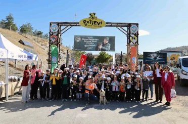 Talas’ta Dünya Hayvanları Koruma Günü renkli etkinliklerle kutlandı 