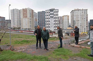 Talas’ta hafta sonu mesaisi: Yeni park ve otopark alanları incelendi 