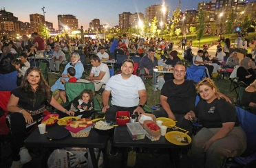 Talas’ta yaz akşamları açık hava sinemasıyla renklendi 