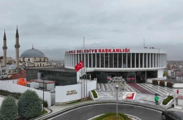 Tanju Özcan: "Bolu’da 3 gün boyunca tüm eğlence etkinlikleri iptal edildi" 