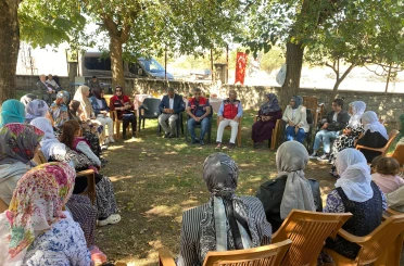 Tarım ve Orman Müdürü Şenverdi, kadın çiftçilerle bir araya geldi