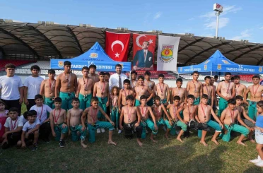 Tarsus Gelecek Spor Kulübü’nde yaz kursları başladı 