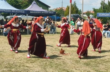 Taşlık’ta bir ilk: Kadınlar imece usulü folklor ekibi kurdu 