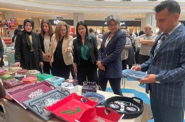 Tatlı keşifler projesi ile çocukların hayalleri sergiye dönüştü 