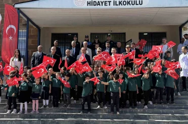 Tatvan’da "İlköğretim Haftası" kutlandı 