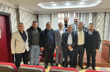 Tavşanlı Elektrikçiler Odası’nda bayrak değişimi 