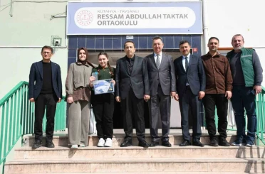 Tavşanlı Ressam Abdullah Taktak öğrencisi bölge birincisi oldu 