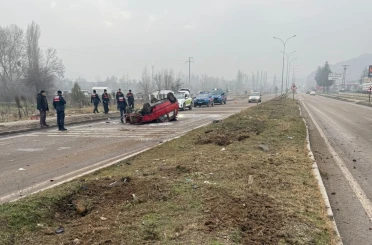 Tavşanlı’da otomobil takla attı: 1 yaralı 