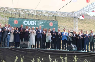 TBMM Başkanı Kurtulmuş: "Bu yaz ayları bitmeden de bu raporun gereği olan işler yapılacak" 