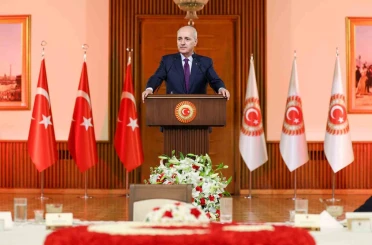 TBMM Başkanı Kurtulmuş: "Türkiye, Cumhuriyet’in ilk asrının neredeyse 50 yılını kuşatmış olan terör meselesini tamamıyla çözecek" 