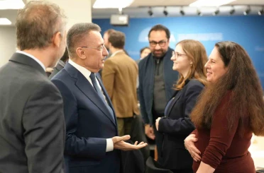 TBMM Dışişleri Komisyonu Başkanı Oktay, ABD’de düşünce kuruluşları uzmanlarıyla bir araya geldi
