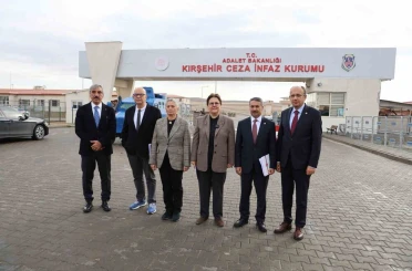 TBMM İnsan Haklarını İnceleme Komisyonu Başkanı Yanık: "Cezaevlerinde insan onuruna aykırı bir durum olup olmadığını tespit etmek için titiz bir çalışma yürütüyoruz" 