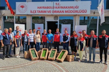 Tekirdağ’da genç çiftçilere fide dağıtımı yapıldı 