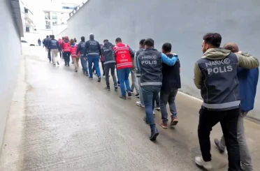 Tekirdağ’da helikopter destekli uyuşturucu operasyonu: 16 tutuklama 