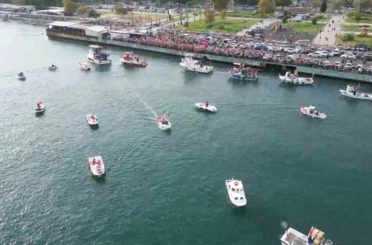 Tekirdağ’da Sumud filosuna destek: Balıkçı tekneleri Türk ve Filistin bayraklarıyla denize açıldı 