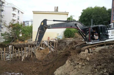Temel kazısında bitişikteki binada çatlaklar oluştu, taraflar davalık oldu 