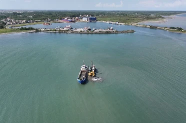 Terme Limanı’nda kum temizliği başladı 