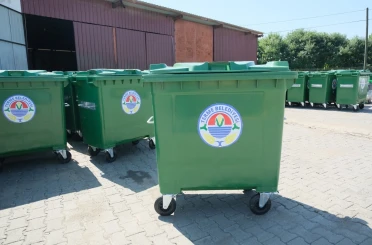 Terme’de çöp konteynerleri yenileniyor 