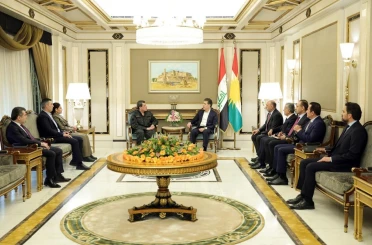 Terör örgütü SDG elebaşı Mazlum Abdi, ABD’li Özel Temsilci Barrack ve IKBY Başkanı Barzani ile görüştü 