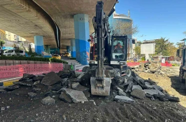 Trabzon’da Atatürk Alanındaki viyadüklerin altı dinlenme alanı olacak 