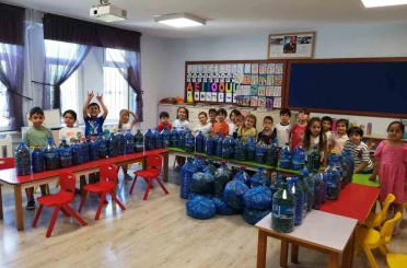 Trabzon’da ’Kapaklar Çoğalsın Engeller Azalsın Projesi’ne miniklerden destek 